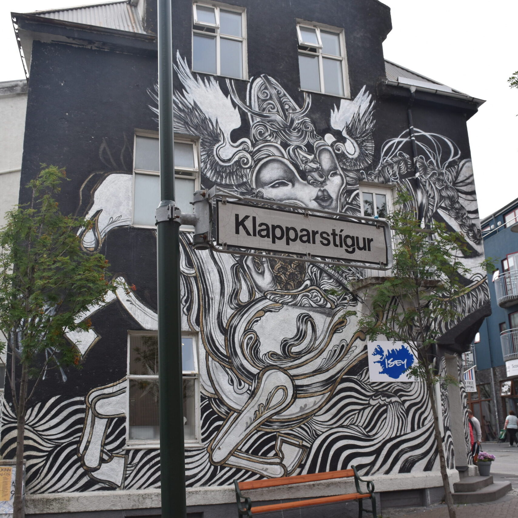 Islanda_26 - Reykjavik 011 Murales per le vie del centro