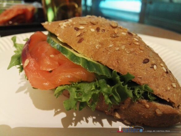 Sandwich al salmone norvegese