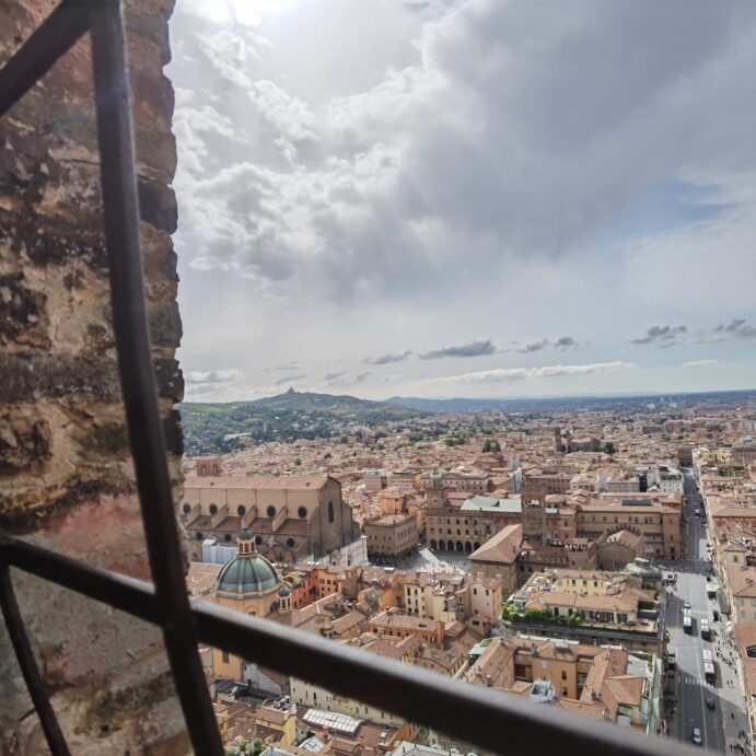 Emilia_Romagna_Bologna_Torre degli Asinelli 34 Vista dalla sommità della torre degli Asinelli