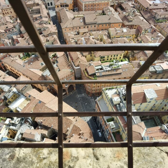 Emilia_Romagna_Bologna_Torre degli Asinelli 41 Vista dalla sommità della torre degli Asinelli