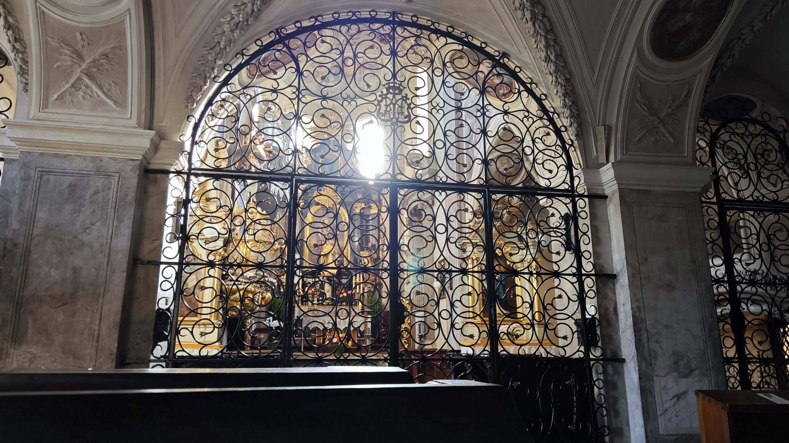 Cracovia_08 - Sant Andrea 05 Scorcio di interni della chiesa di Sant'Andrea