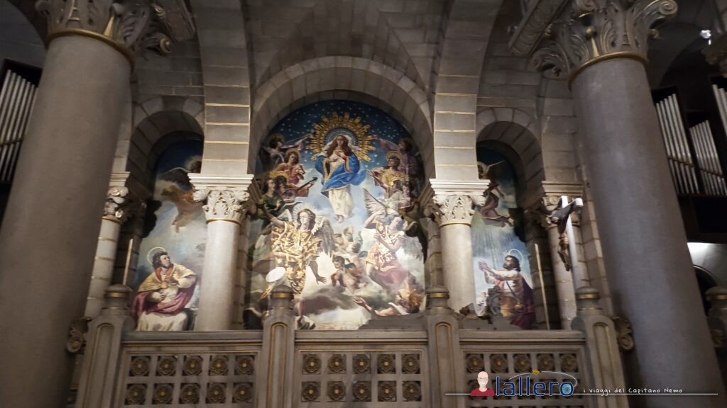 Spagna_Madrid_15 - Cripta della Cattedrale 09 Scorci della Cripta della cattedrale dell'Almudena