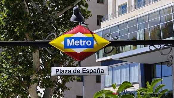 La fermata Metro di Plaza de Espana