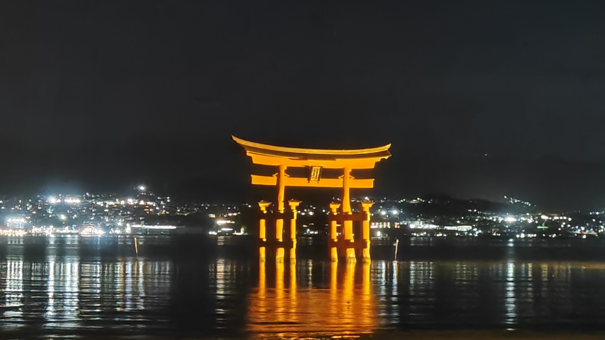 Il Torii nel mare